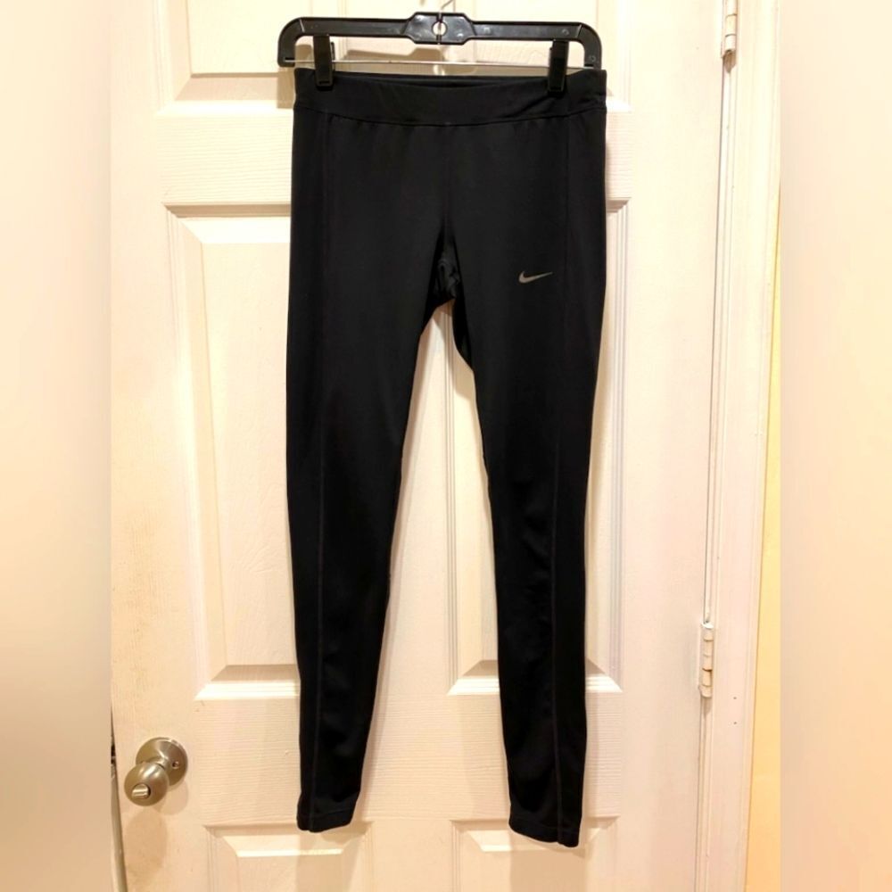 Nike Dri-Fit 7/8 Leggings, black.